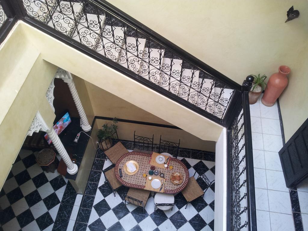 Riad Les Portes De La Medina Marrakesh Exterior photo