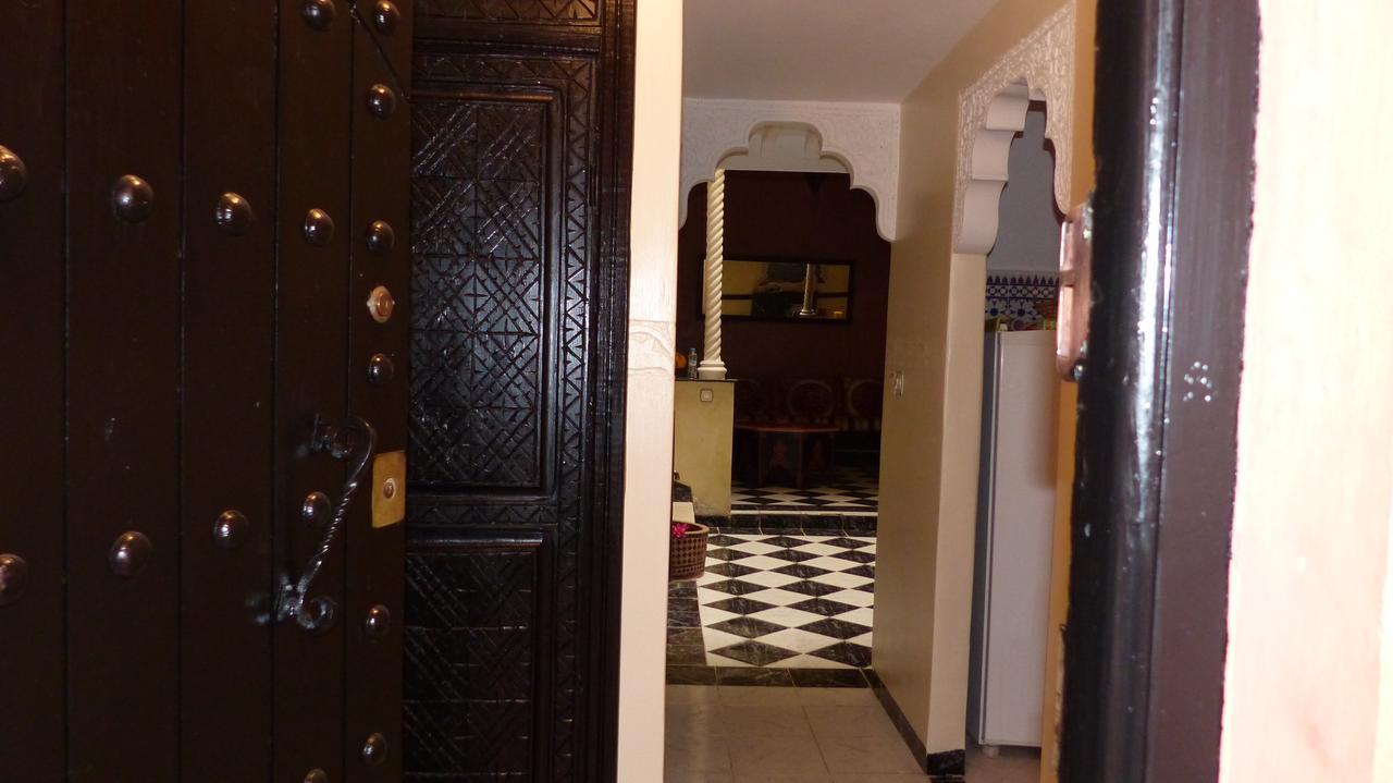 Riad Les Portes De La Medina Marrakesh Exterior photo